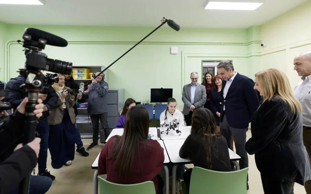 mitsotakis kentro kainotomias