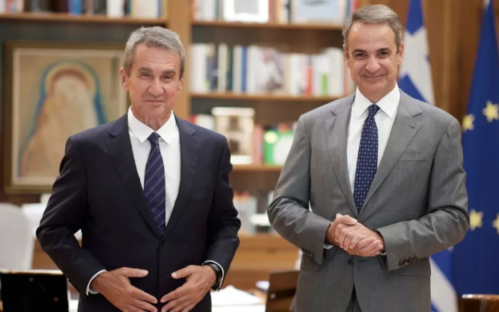 mitsotakis loverdos maketa