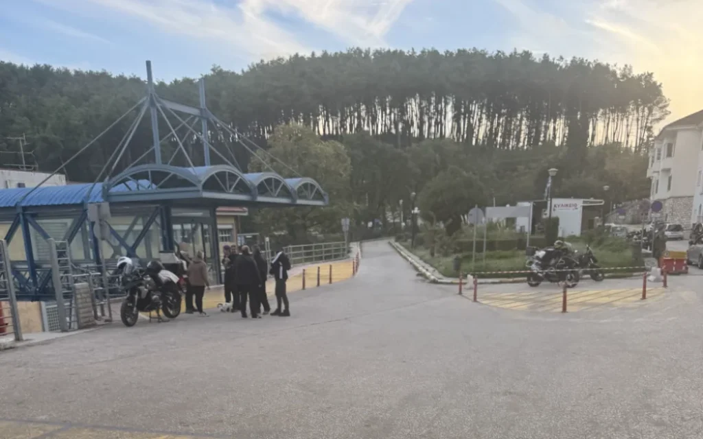 mixanes xatzikosta censored