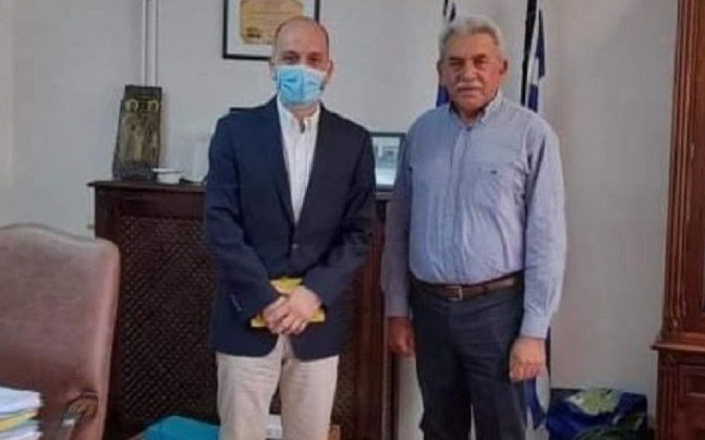 mparkas almpanis