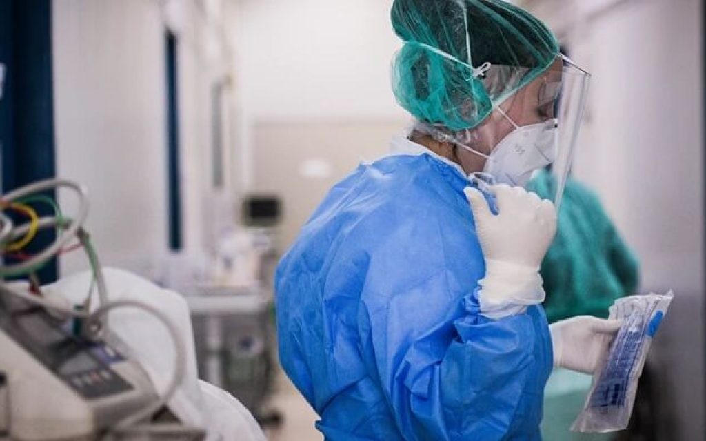 nosokomeio koronovirus