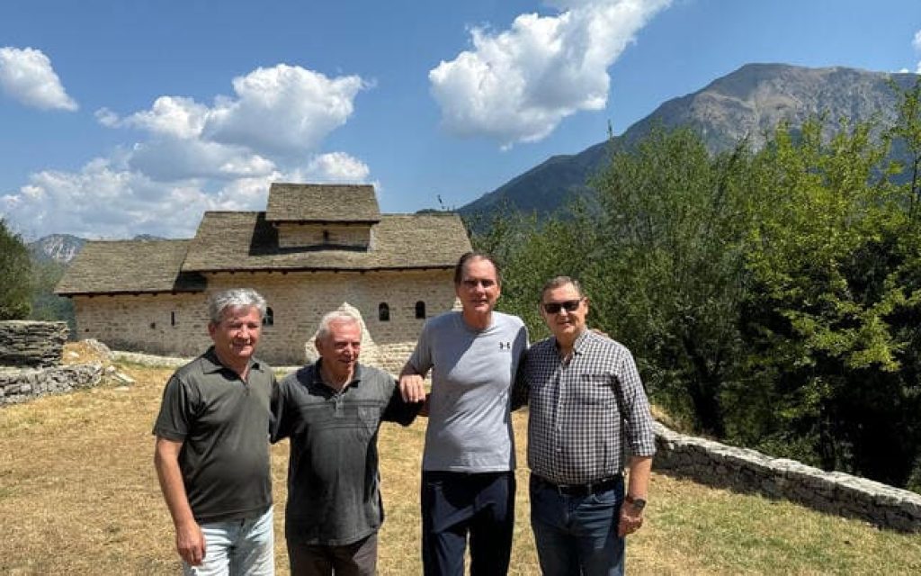 papandreou koilada axeloou