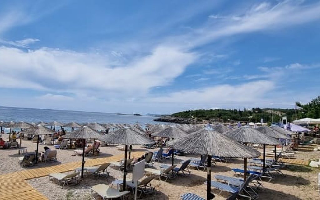 paralia epirus iounios