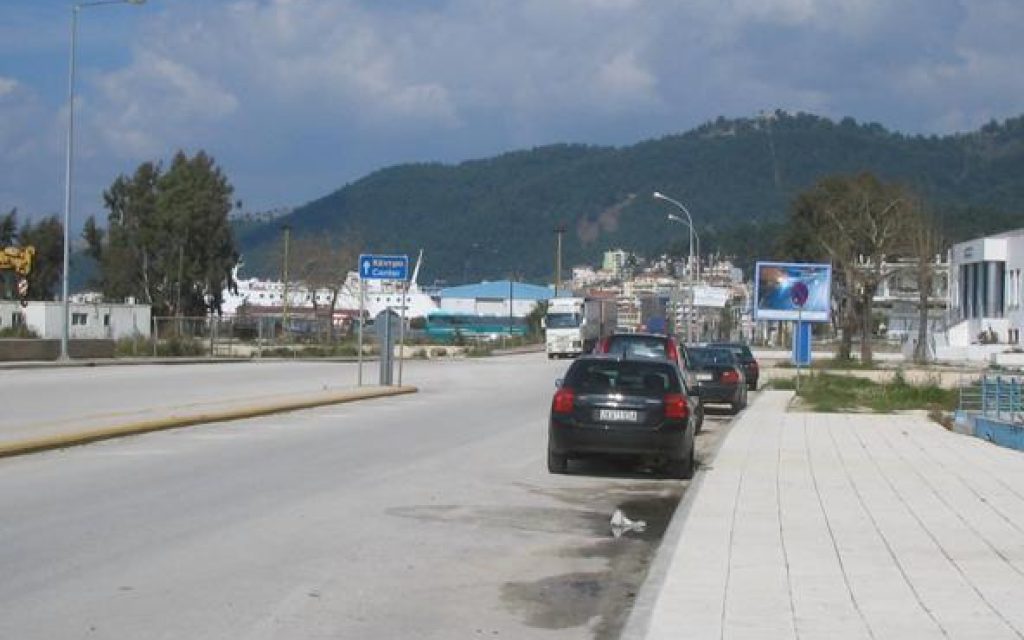 paraliaki igoumenitsa