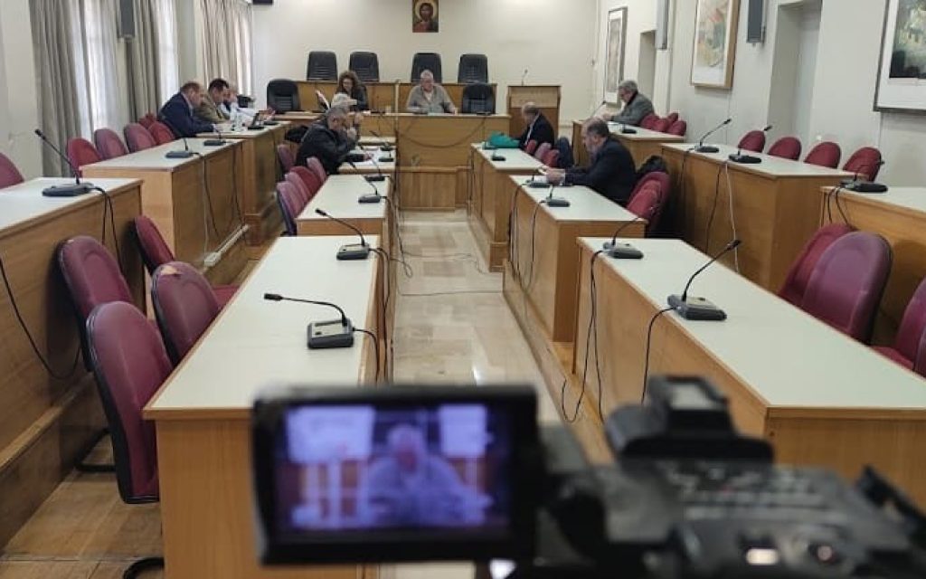 perifereiaki epitropi 1