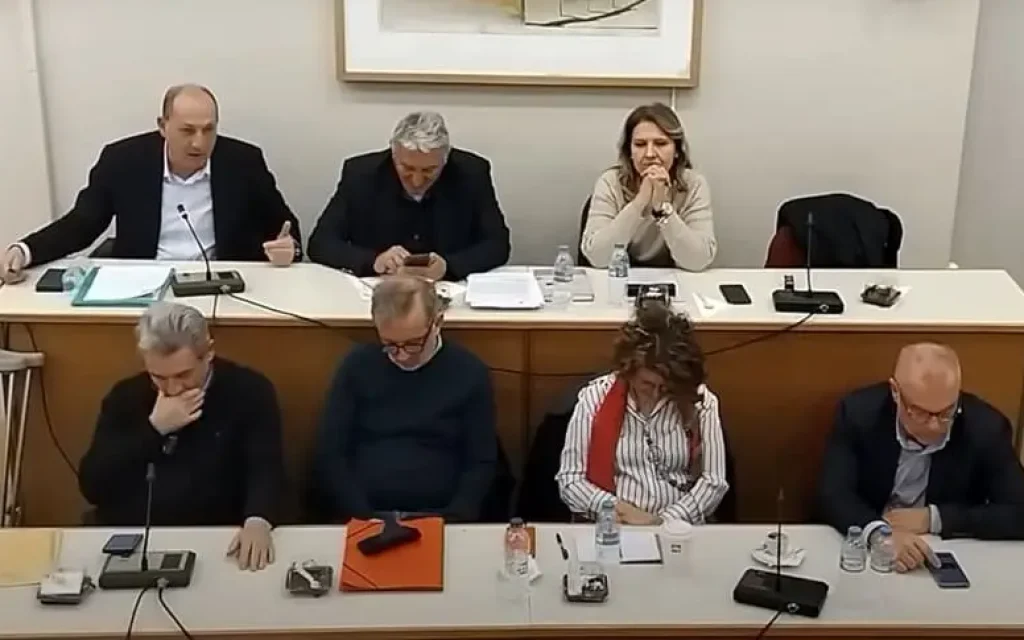 perifereiako zoumpas