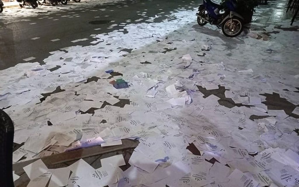 petamena psifodeltia