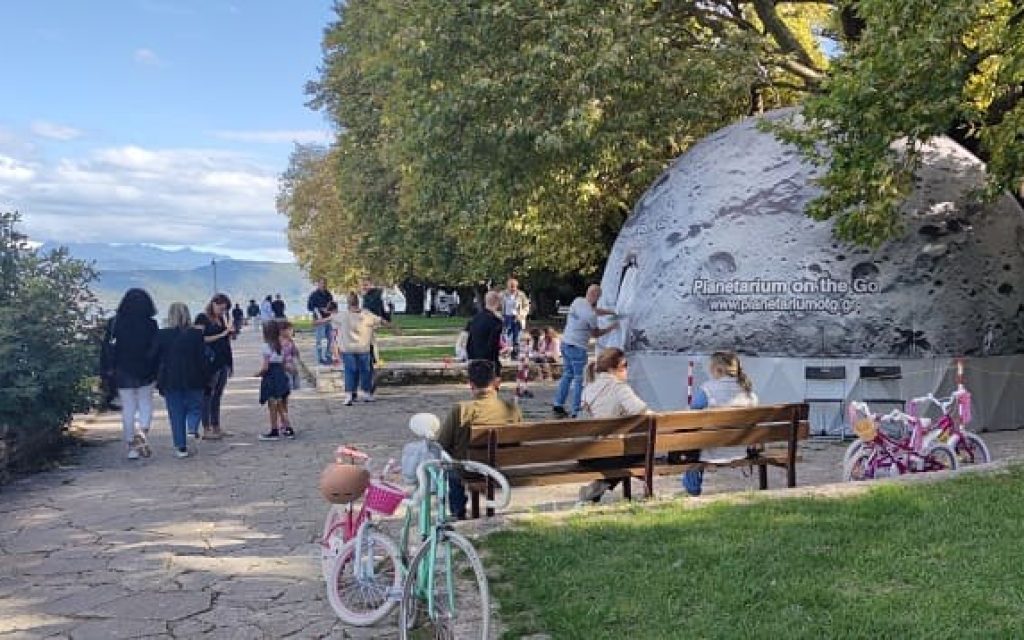 planitario paralimnos