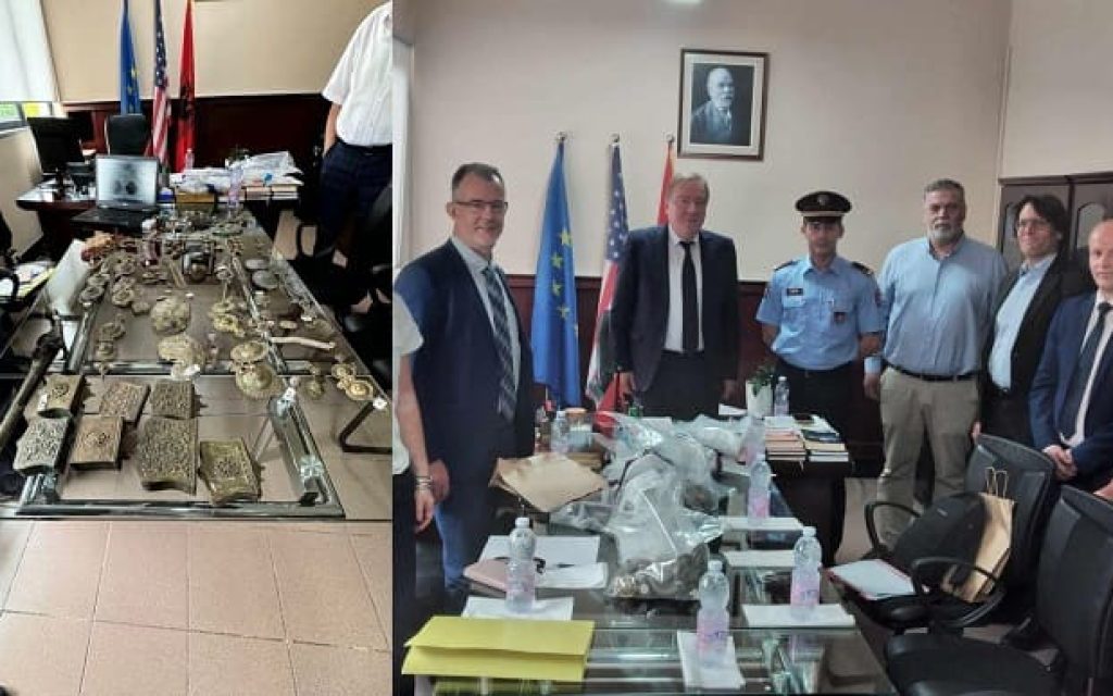 pogoniani Αντιγραφή