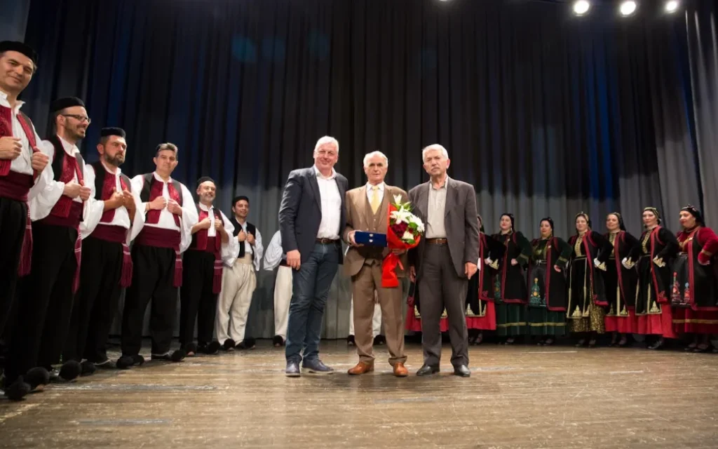 siatras timitiki vradia