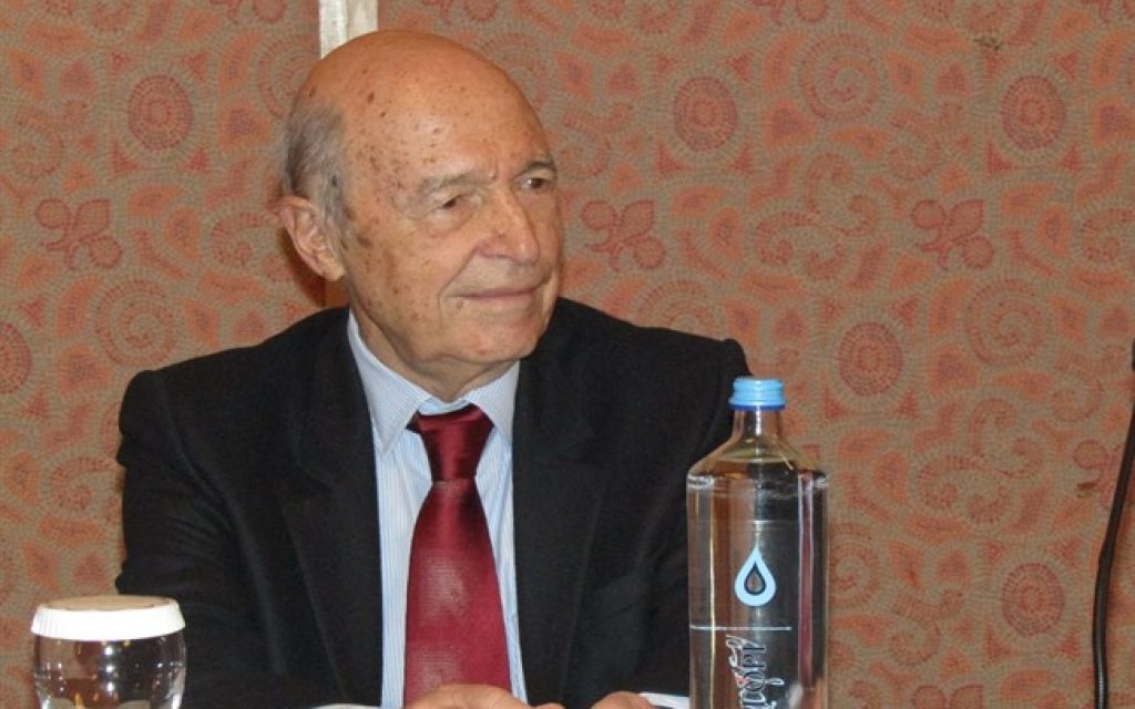 simitis k2