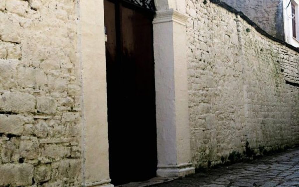sinagogi kastro