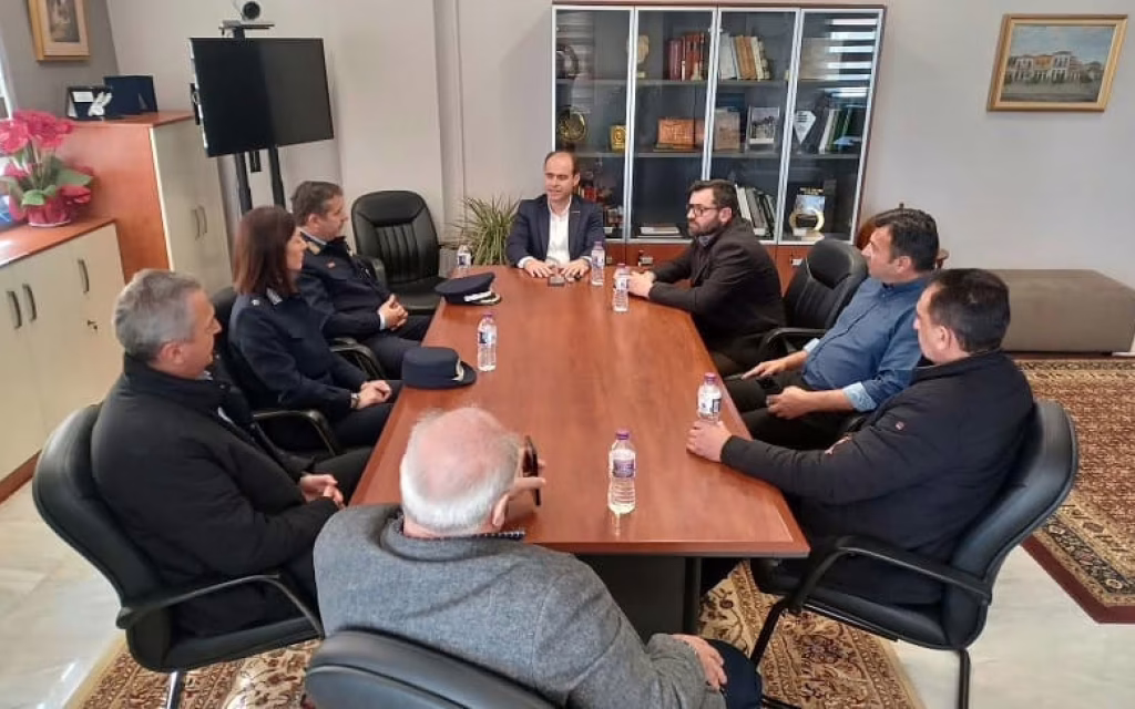 sinantinis dimarxou ast d