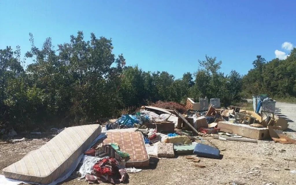 skoupidotopos tzoymerka