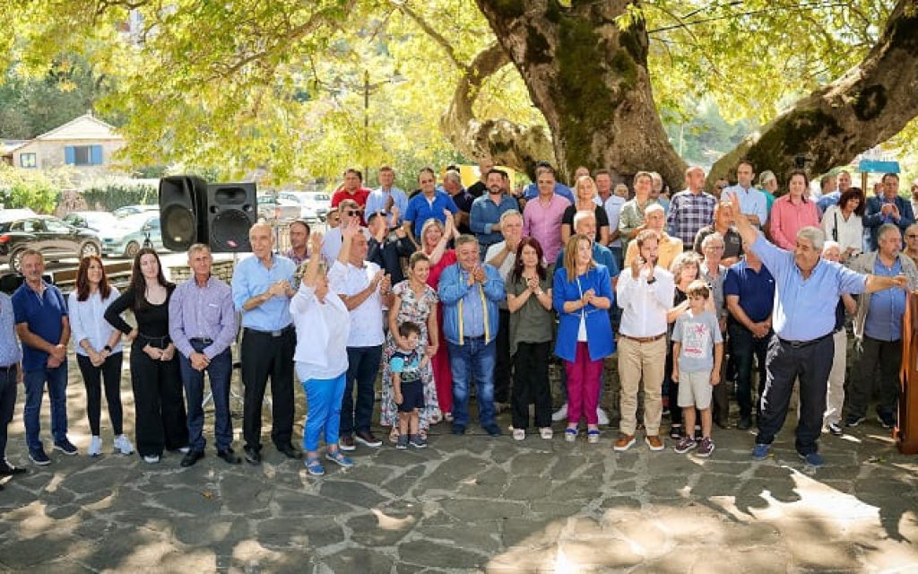 soukouvelos asprageloi