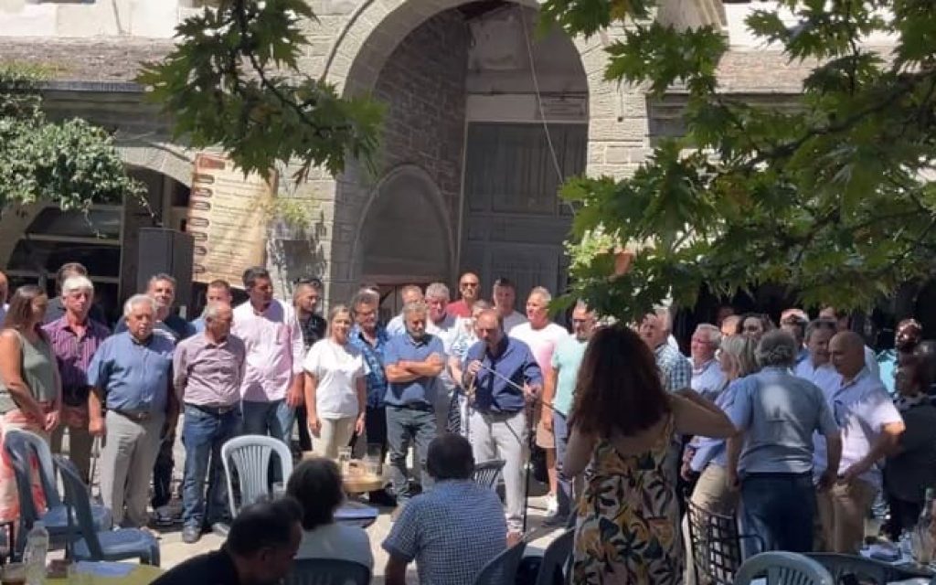 tragoudaras pramanta