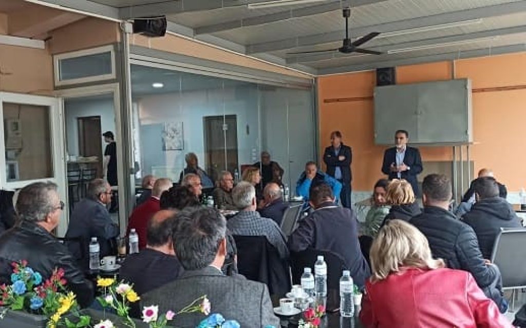 tsimaris sinantiseis