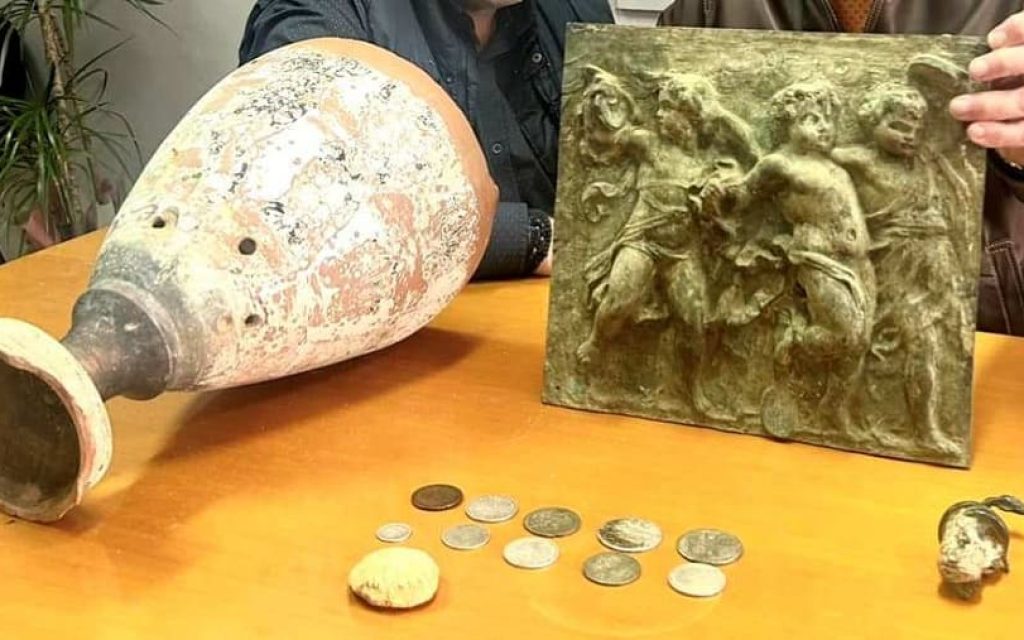 xalkino arxaiokapilia